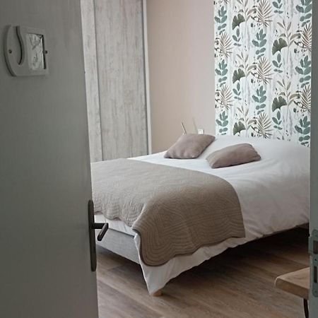Chambres Et Tables D'Hotes " O Doux Matins " Aux Portes De Chinon Riviere  Luaran gambar