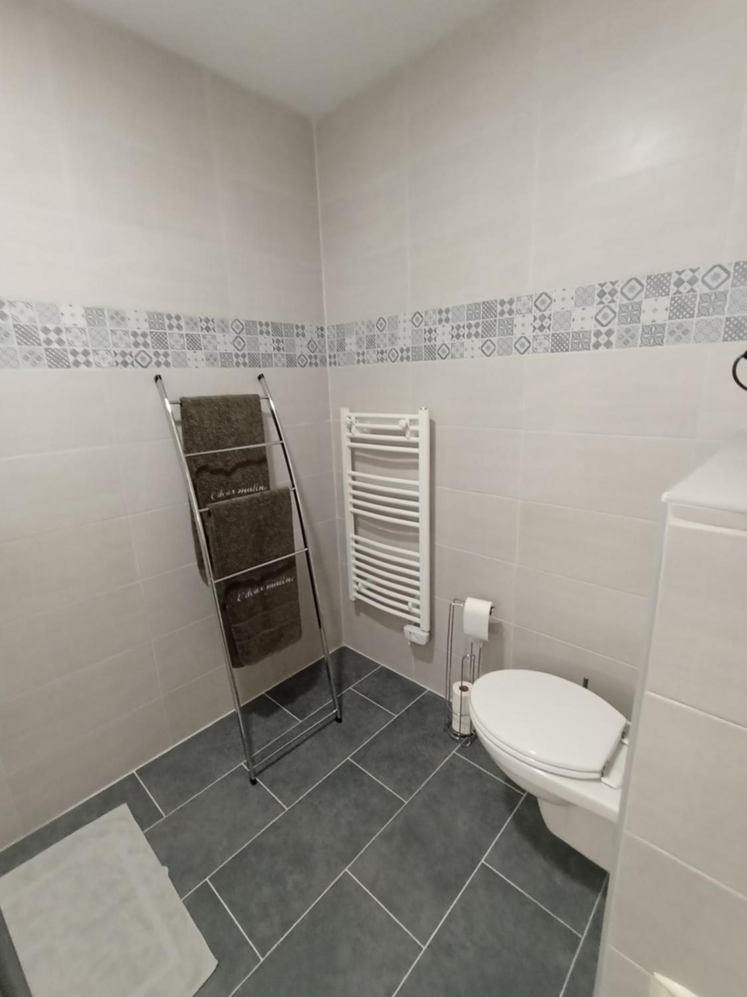 Chambres Et Tables D'Hotes " O Doux Matins " Aux Portes De Chinon Riviere  Luaran gambar